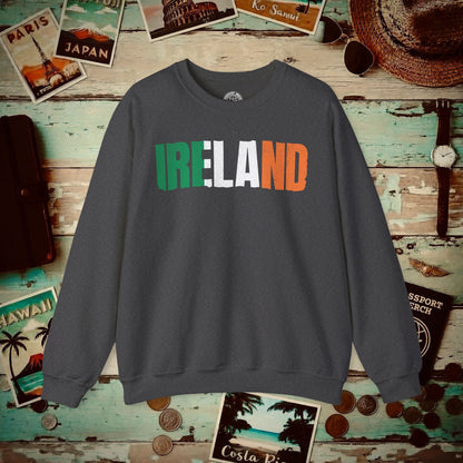 Vintage Ireland Patriotism Letter Flag Crewneck Dark Heather / S