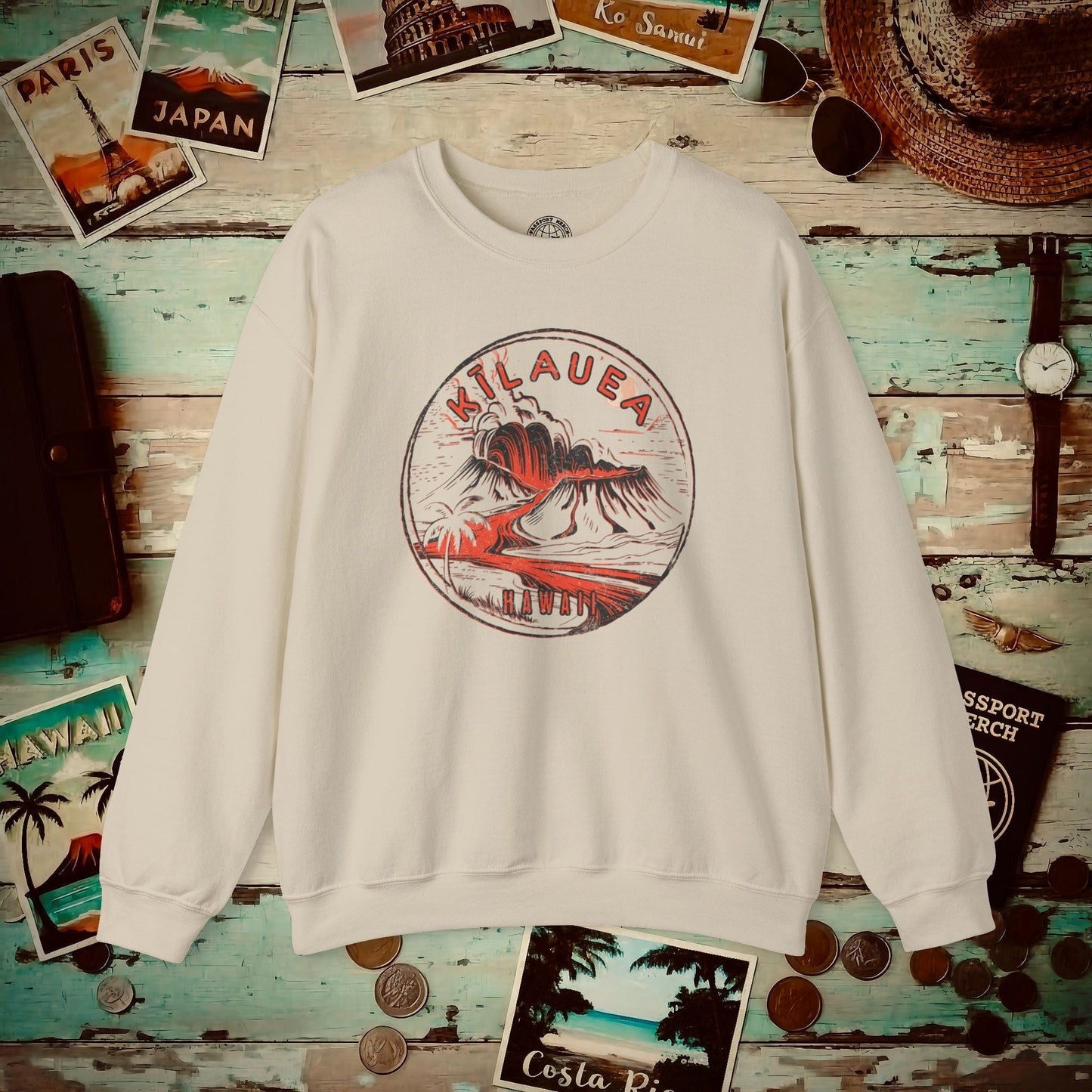 Vintage Kilauea Eruption, Hawaii Crewneck Sand / S