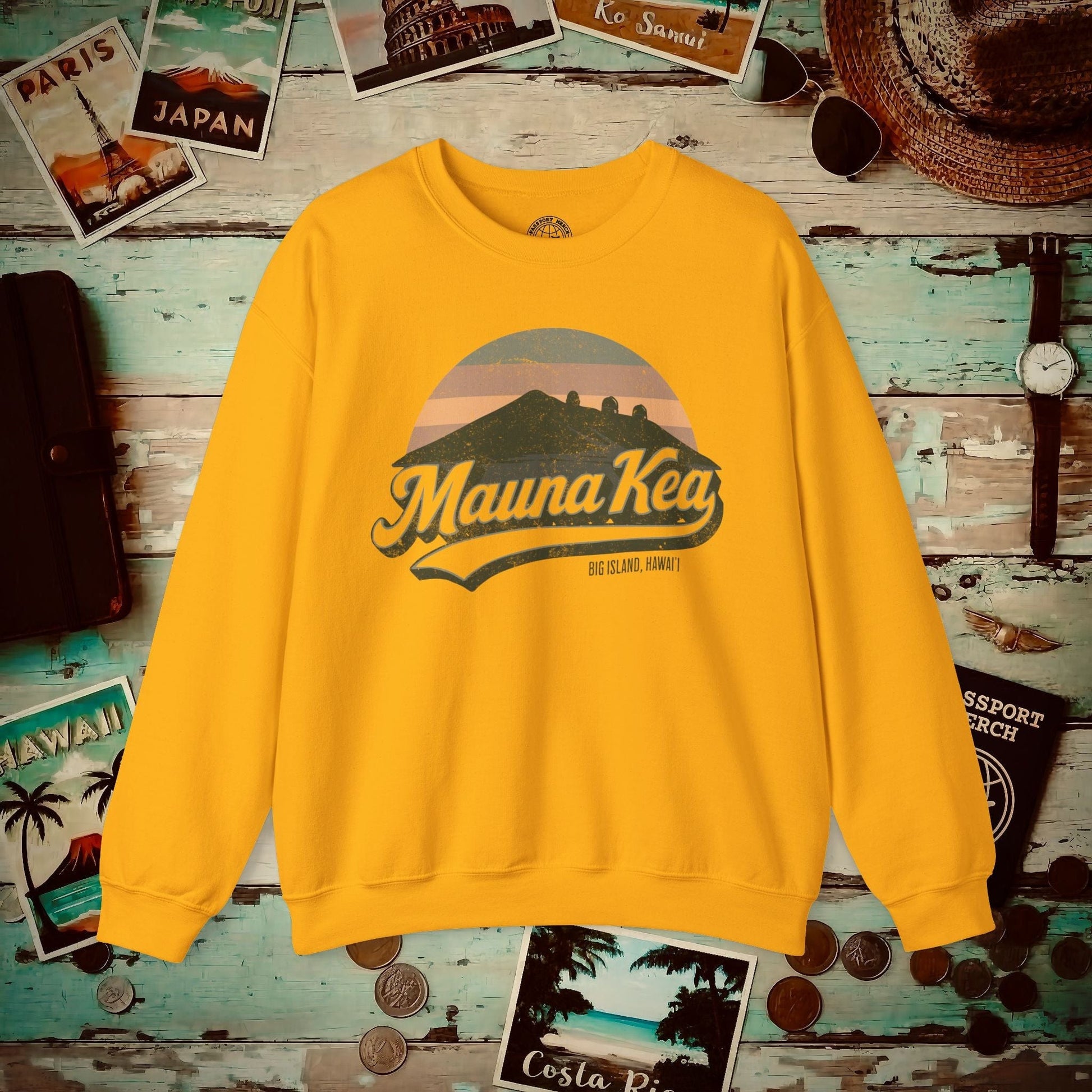 Vintage Mauna Kea, Big Island, Hawaii Crewneck Gold / S