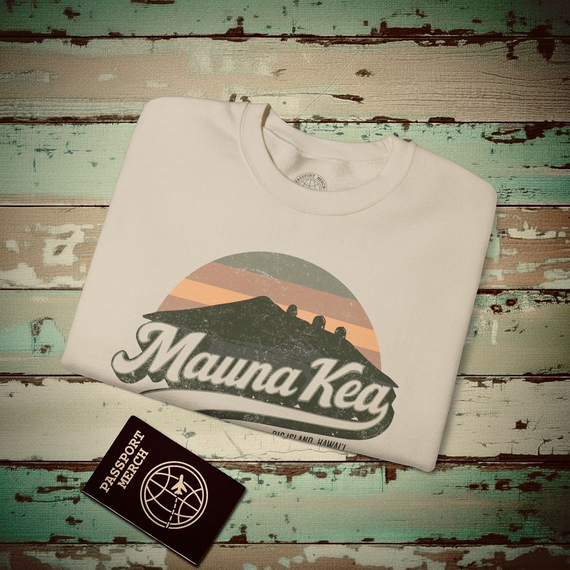 Vintage Mauna Kea, Big Island, Hawaii Crewneck Sand / S