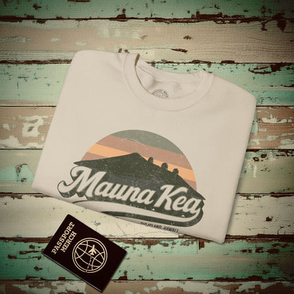 Vintage Mauna Kea, Big Island, Hawaii Crewneck Sand / S