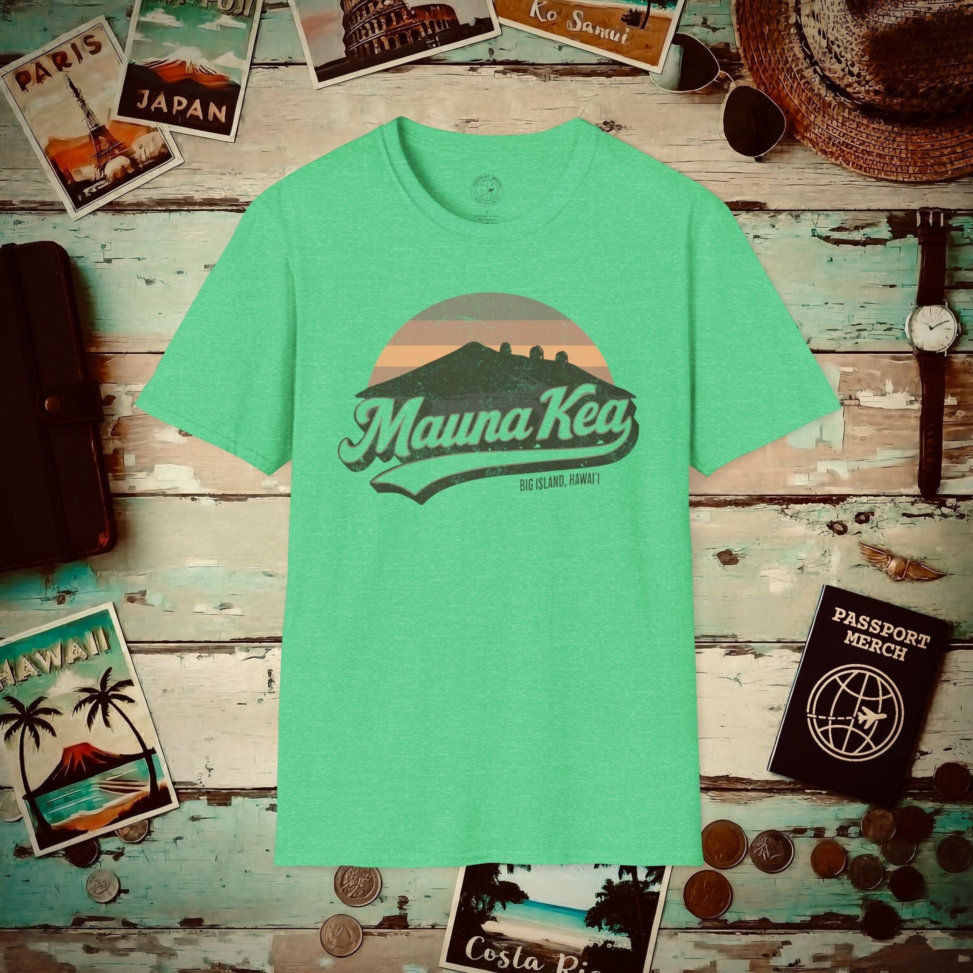 Vintage Mauna Kea, Big Island, Hawaii T-Shirt Heather Irish Green / S