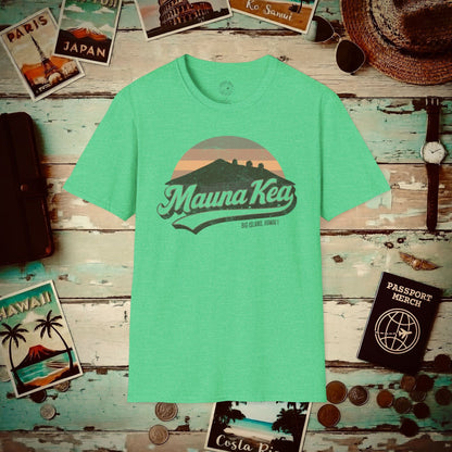 Vintage Mauna Kea, Big Island, Hawaii T-Shirt Heather Irish Green / S