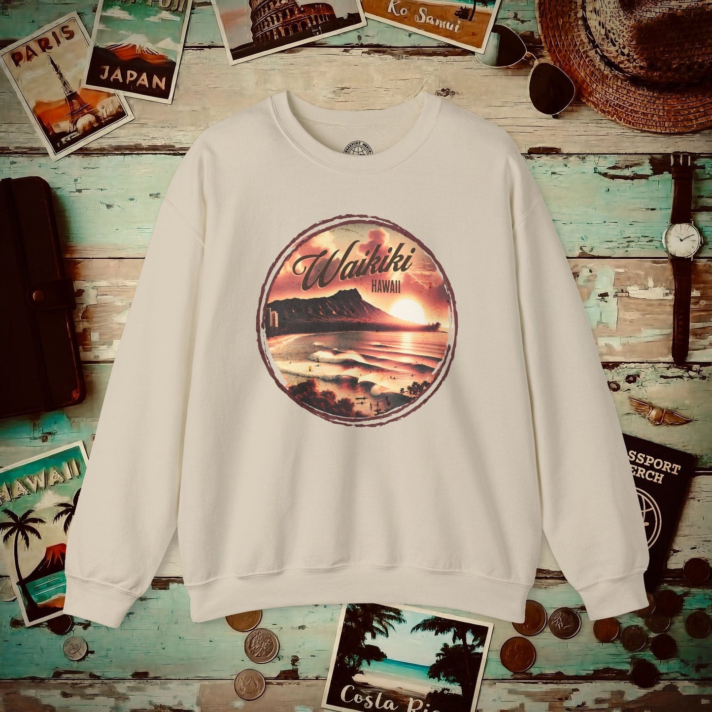 Vintage Nostalgia, Waikiki, Hawaii Crewneck Sand / S