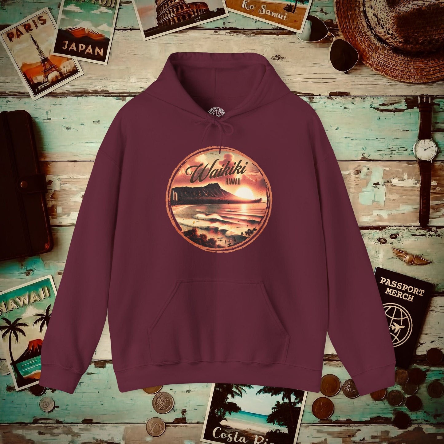 Vintage Nostalgia, Waikiki, Hawaii Hoodie Maroon / S