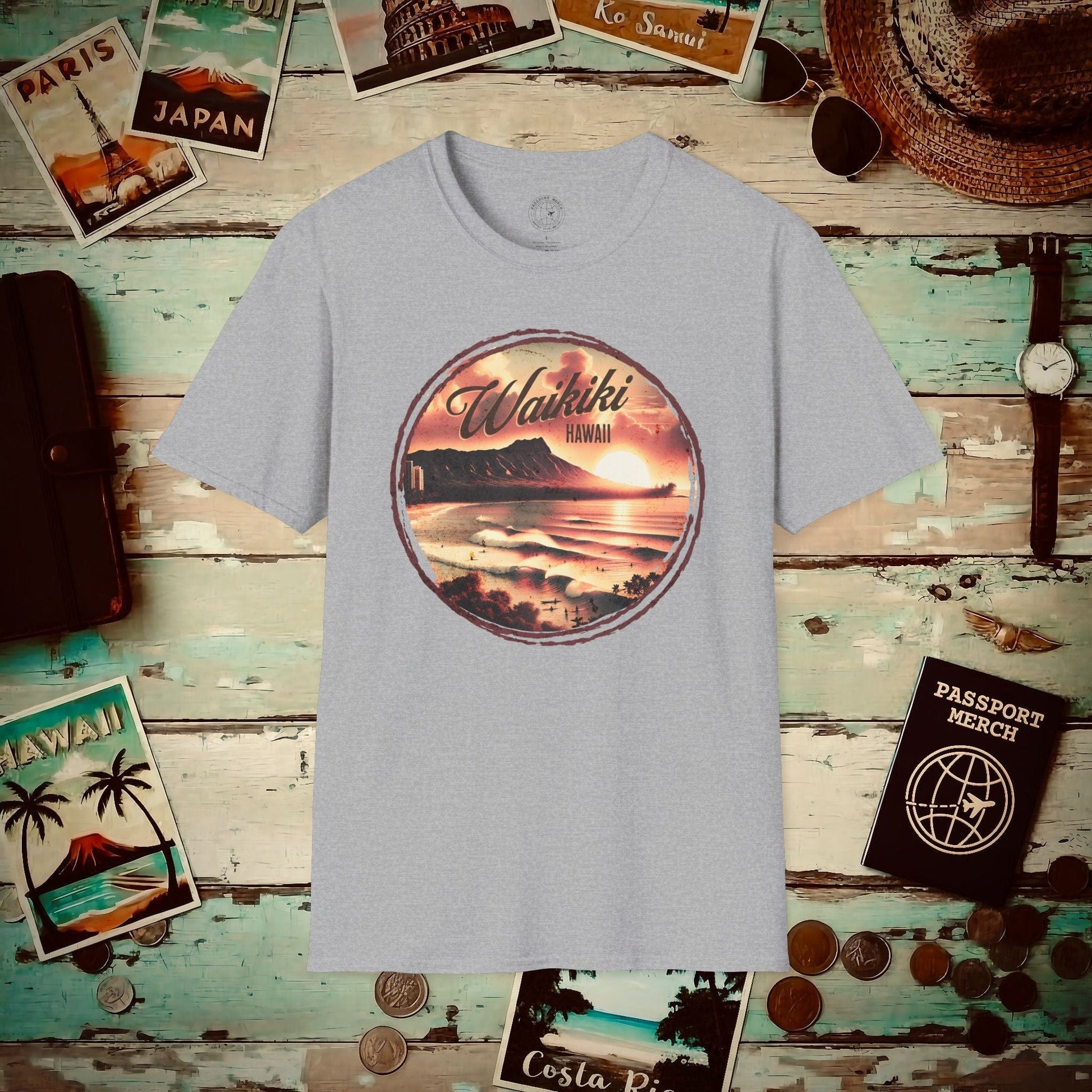 Vintage Nostalgia, Waikiki, Hawaii T-Shirt Sport Grey / S