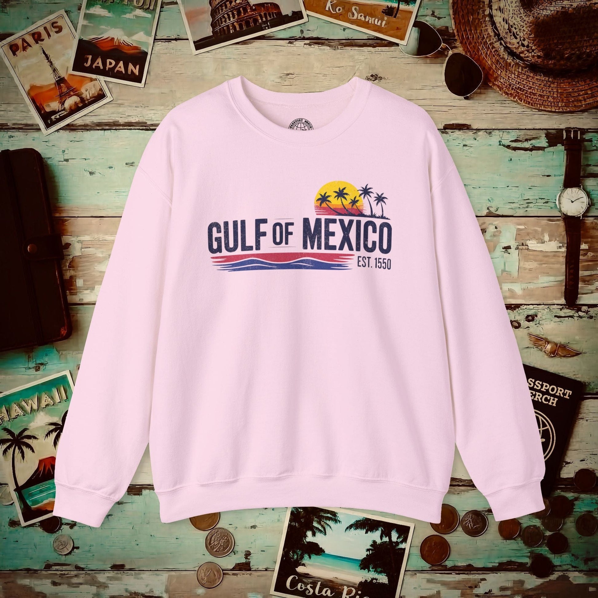 Vintage Retro Gulf of Mexico Crewneck Light Pink / S