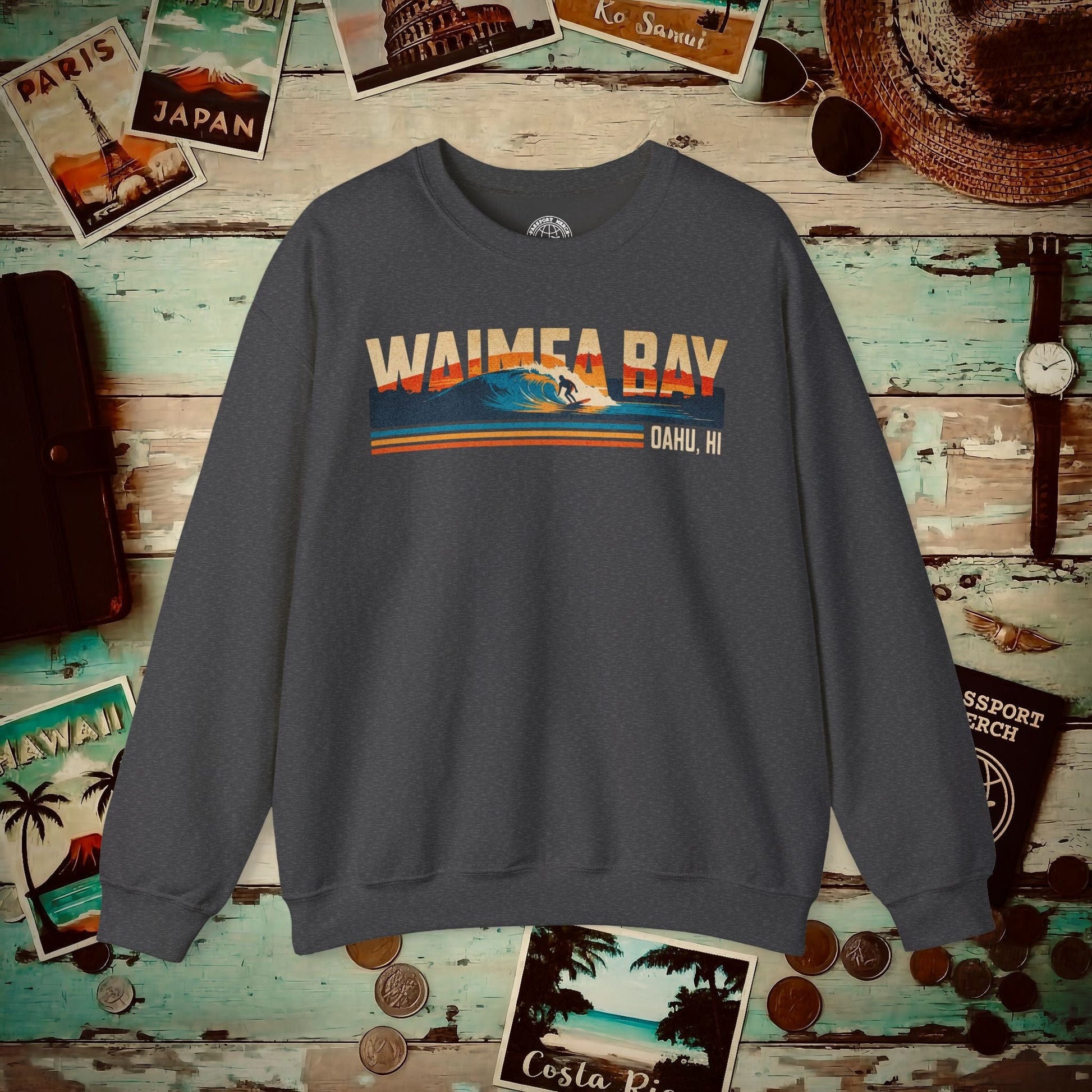 Waimea Bay, Oahu, Hawaii - Vibrant Surf Retro Crewneck Dark Heather / S