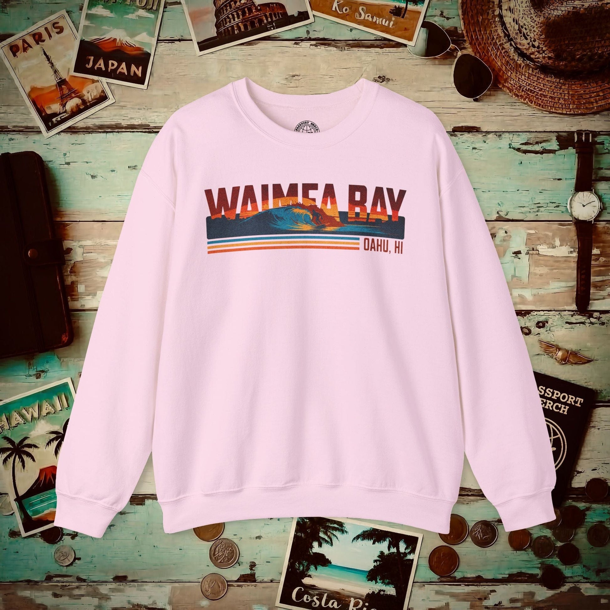 Waimea Bay, Oahu, Hawaii - Vibrant Surf Retro Crewneck Light Pink / S