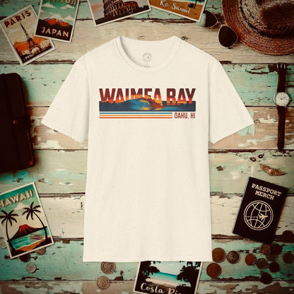 Waimea Bay, Oahu, Hawaii - Vibrant Surf Retro T-Shirt Natural / S