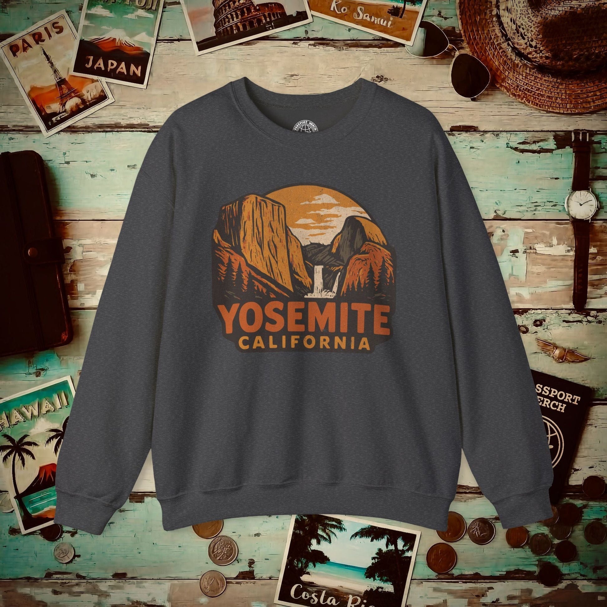 Yosemite, California - 80's Vintage Crewneck Dark Heather / S