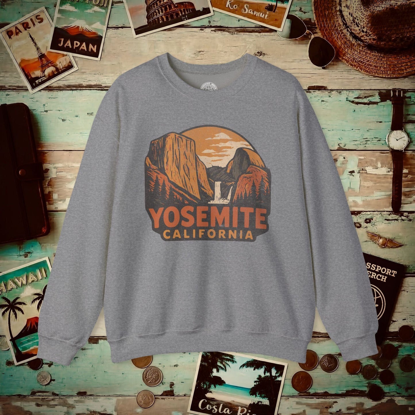 Yosemite, California - 80's Vintage Crewneck Graphite Heather / S