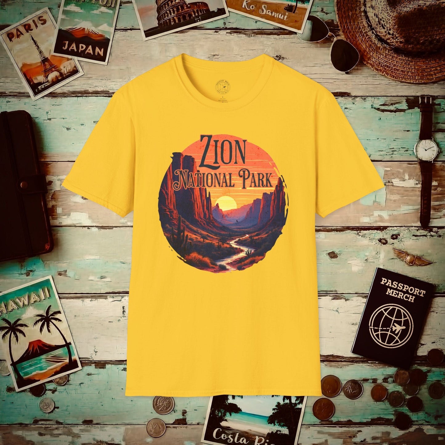 Zion National Park, Utah T-Shirt Daisy / S
