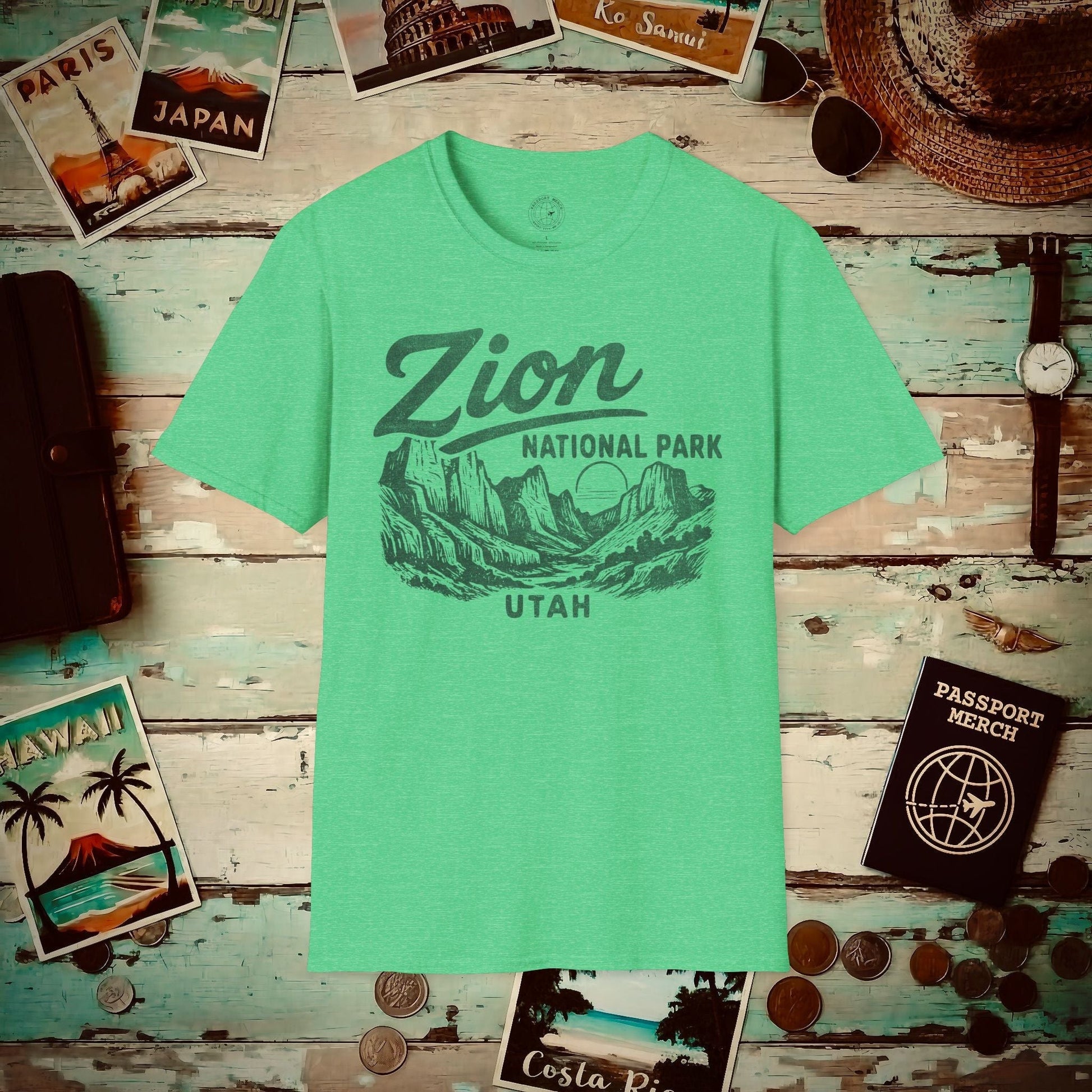 Zion National Park Vintage Monochrome, Utah T-Shirt Heather Irish Green / S
